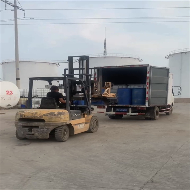 开封石油醚工厂_高含量石油醚生产工厂直发